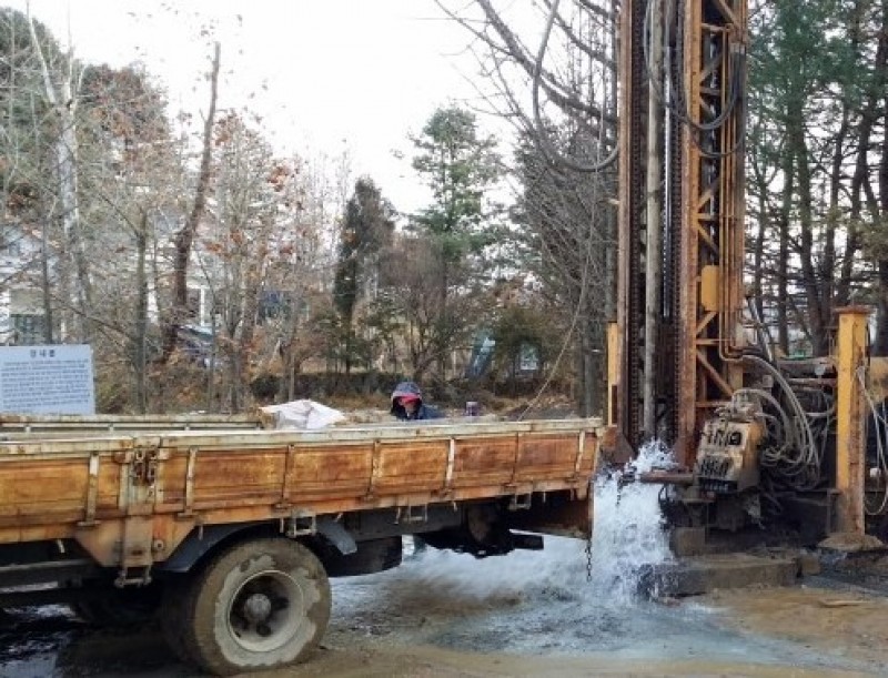 학공써징 작업모습2